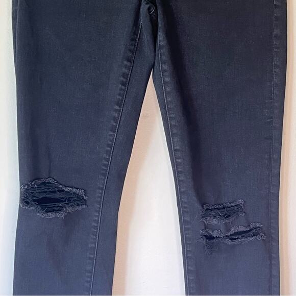 American Eagle Black Distressed NE(X)T Level Stretch Jegging Size 4 - Picture 13 of 14